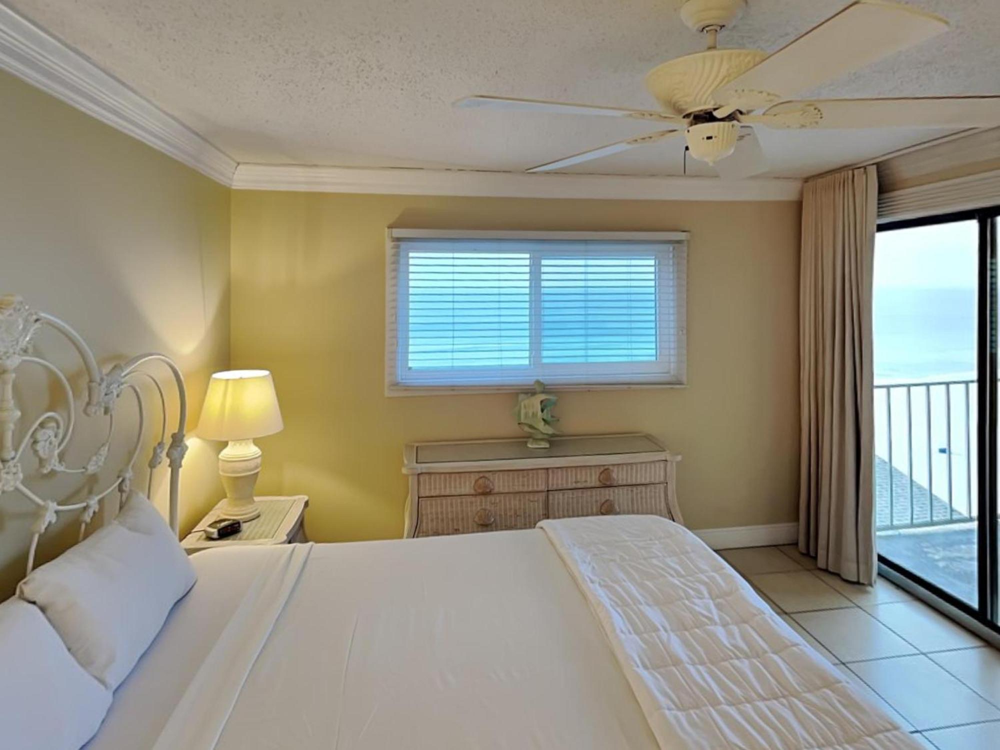 Apartment Regency Towers 505 *